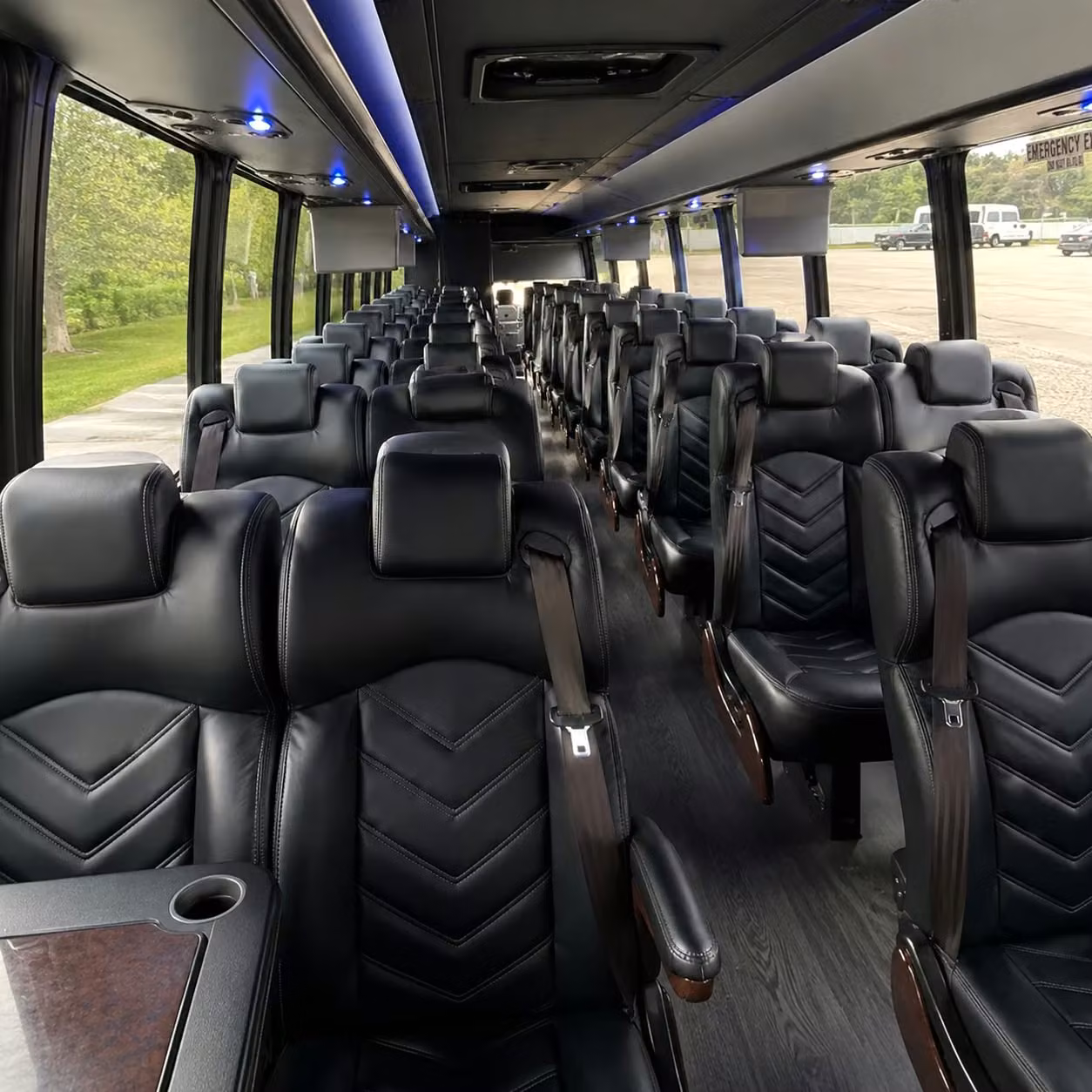 palmdale 25 passenger minibus rental