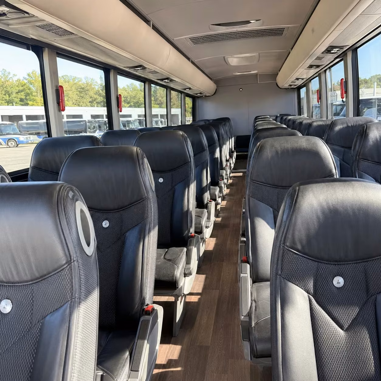 palmdale airport transfer shuttle bus services